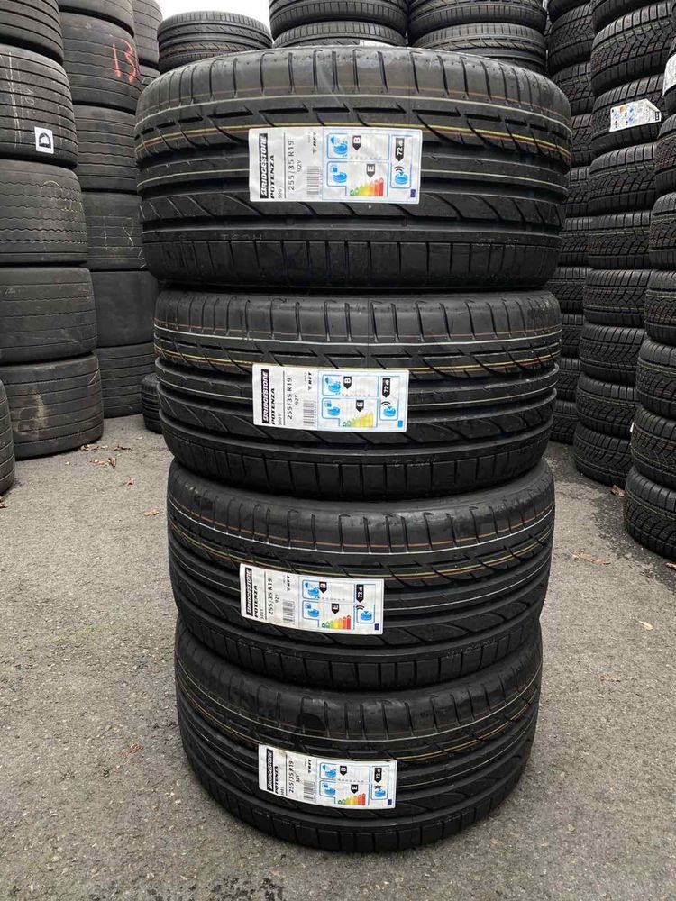 255/35/19 R19 Bridgestone Potenza S001 RSC 4шт новые