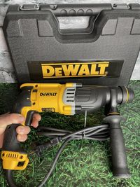 РАСПРОДАЖА/Перфоратор DeWALT D25133K 900 Вт/3.2 Дж/дрель/девольт/УСПЕЙ