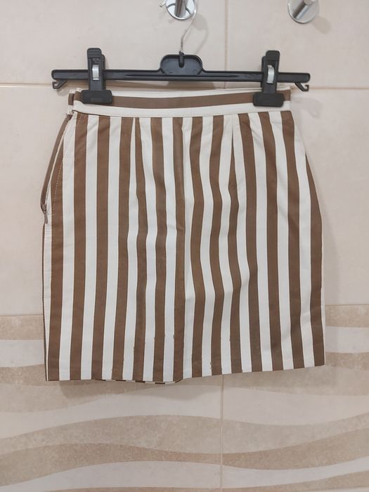 Conjunto em pele italiana de confecção própria,  tamanho S