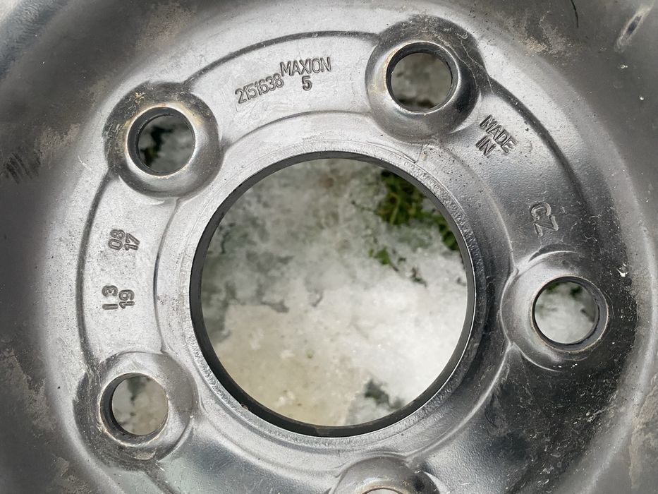 Felgi stalowe hyundai 5x114,3 Opona Barum 19 235/55