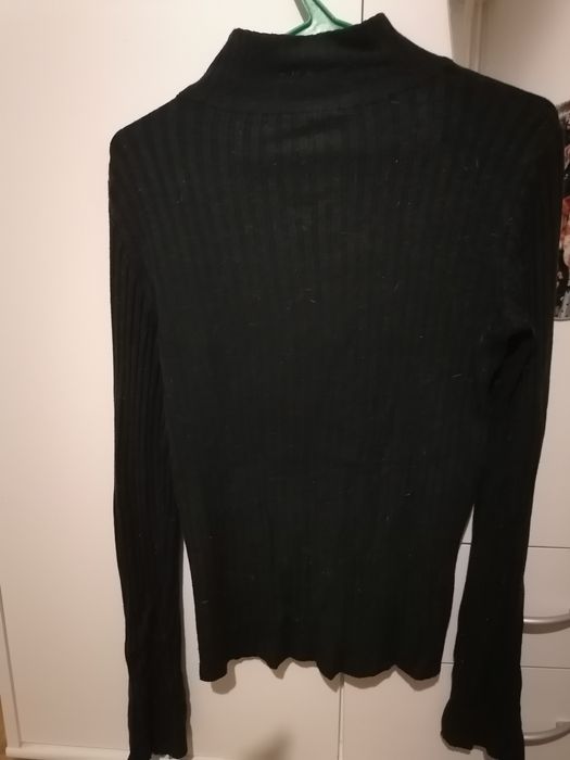 Sweterek damski czarny rozmiar M