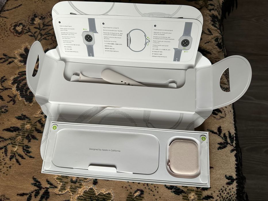 Новий жіночий годинник watch apple