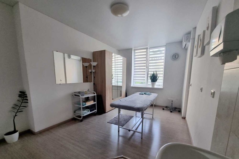 БЕЗ%! 86 кв.м. Під бізнес! Регенераторна, 4 ЖК Комфорт Таун