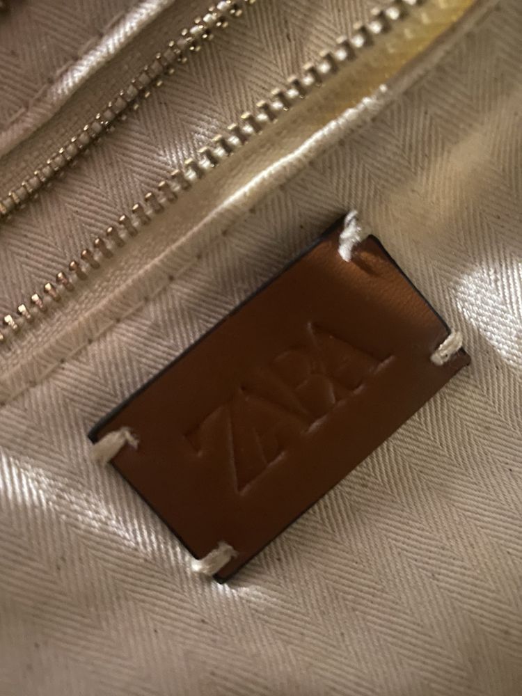 Vendo/ Troco Mala Zara
