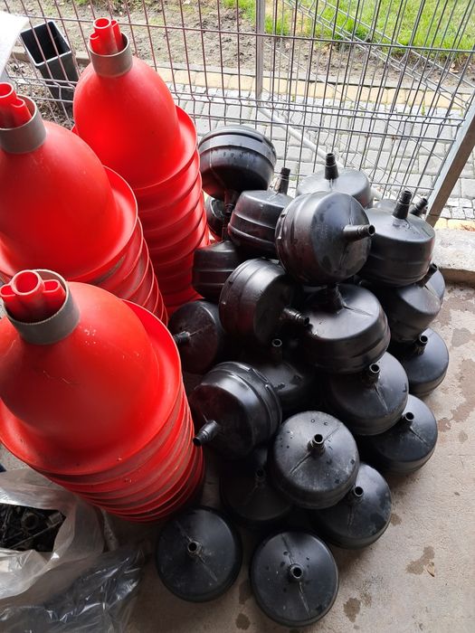 Poidła dzwonowe Plason dla drobiu