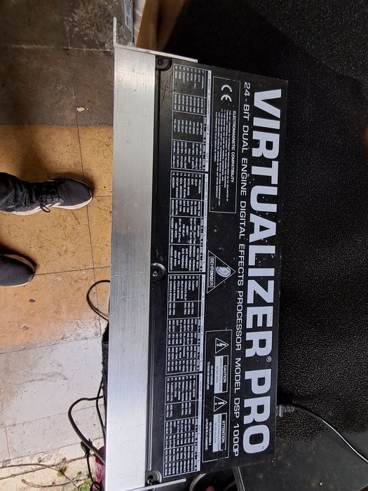 Processo de Sinal Behringer