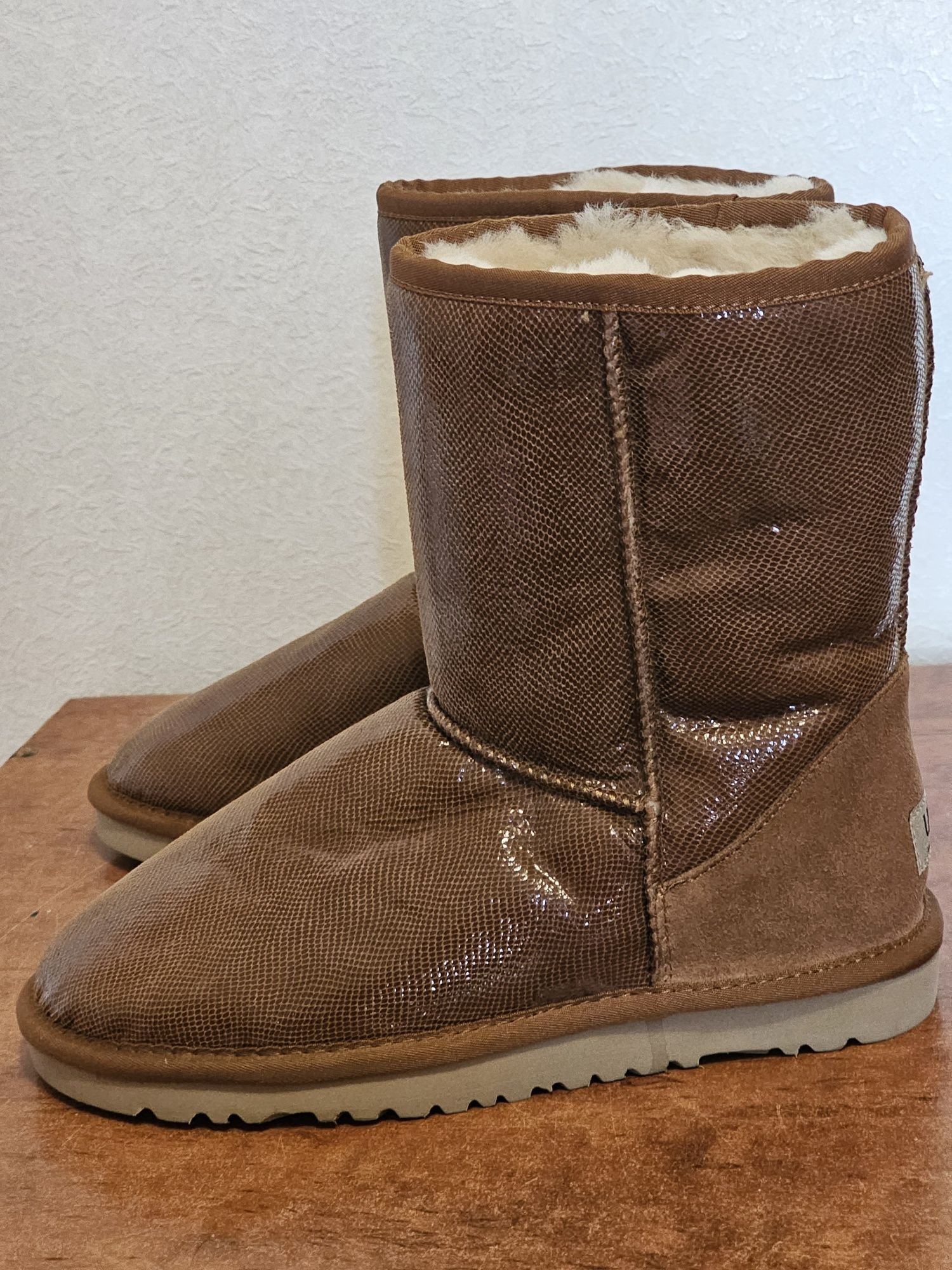 UGG лазерная насечка р 38