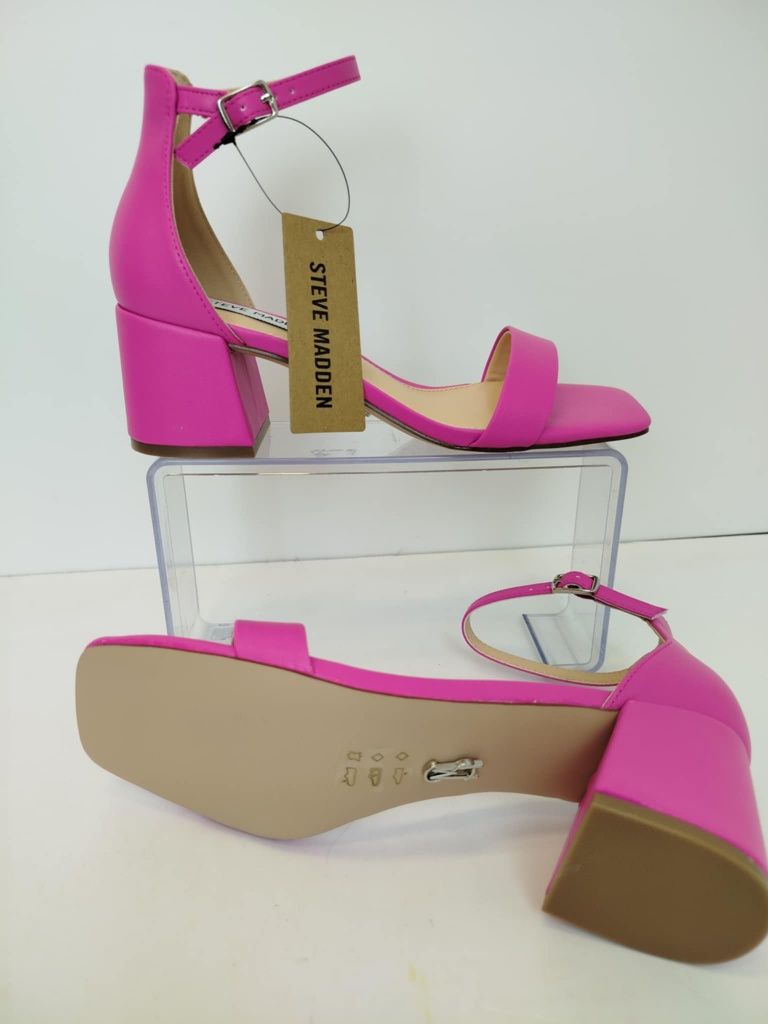 Buty na obcasie firmy Steve Madden