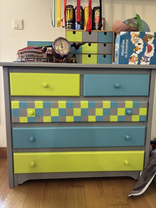 Mobilia de quarto de casal completa para criança