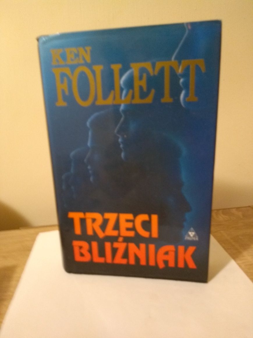 Trzeci Bliźniak Ken Follett