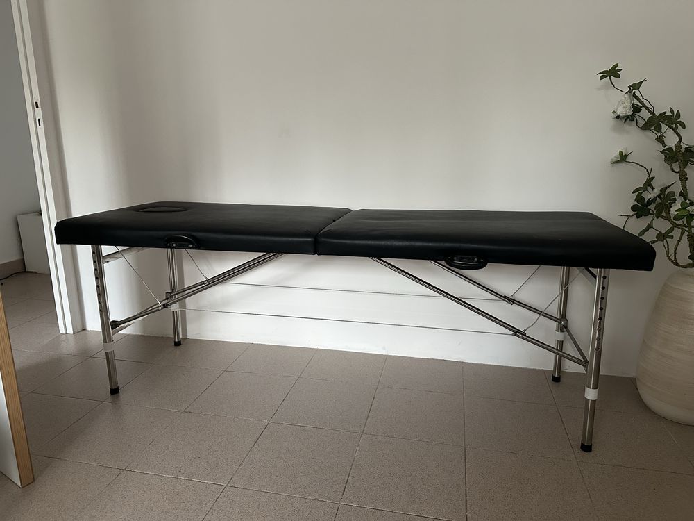 Marquesa em alumínio.