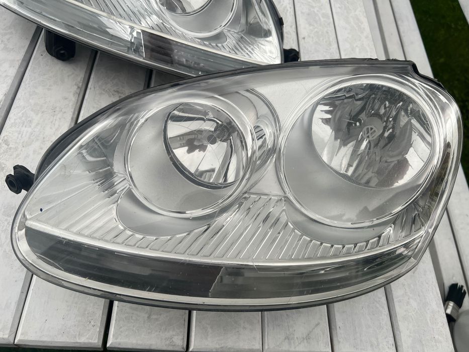 Lampa przód komplet LEWA i PRAWA VW GOLF MK5 Europa oryginal