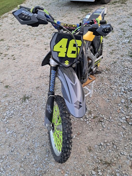 Cross Suzuki RMZ 250 4t