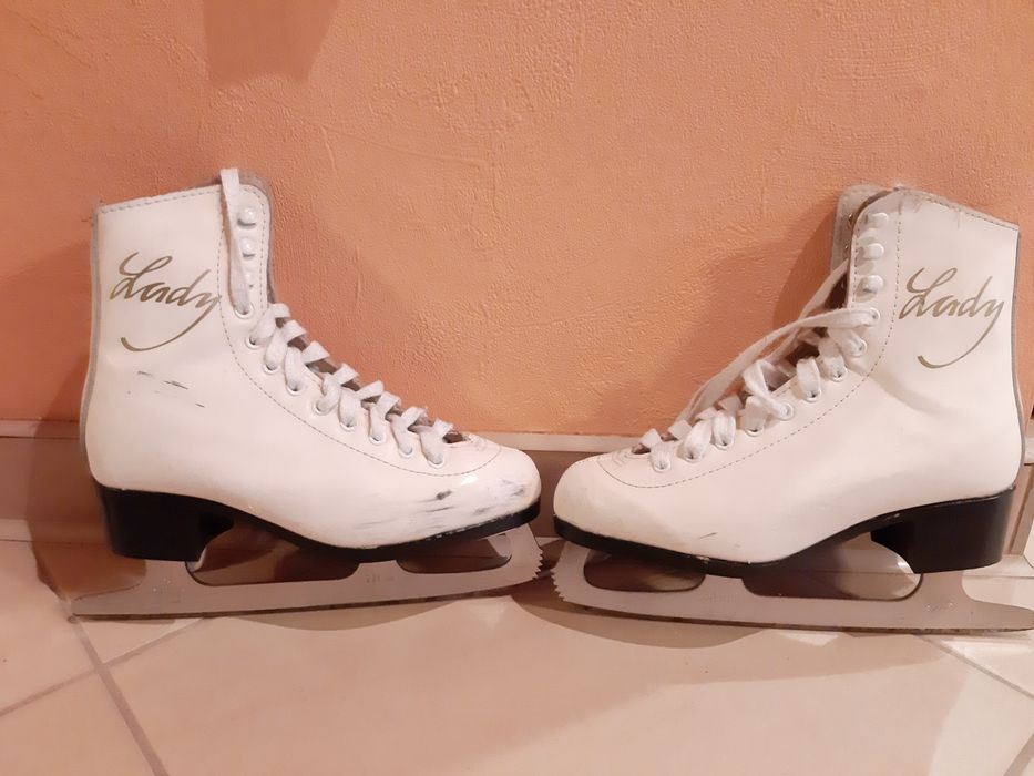 Łyżwy białe figurowe 34