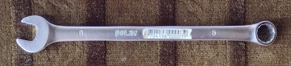POLAR  profesjonalny klucz nasadowo-oczkowy 8