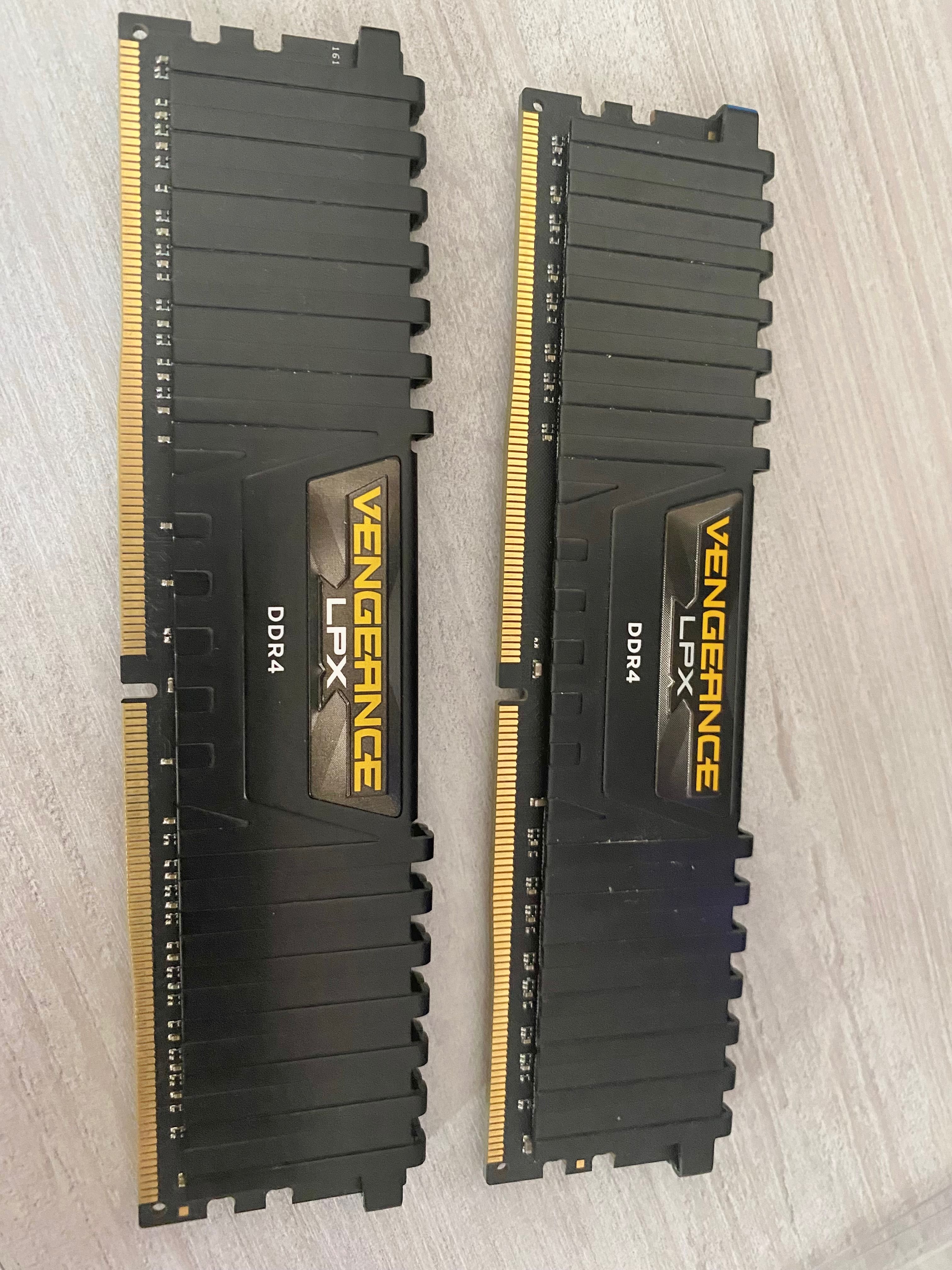 Pamięć RAM (2x4) 8GB