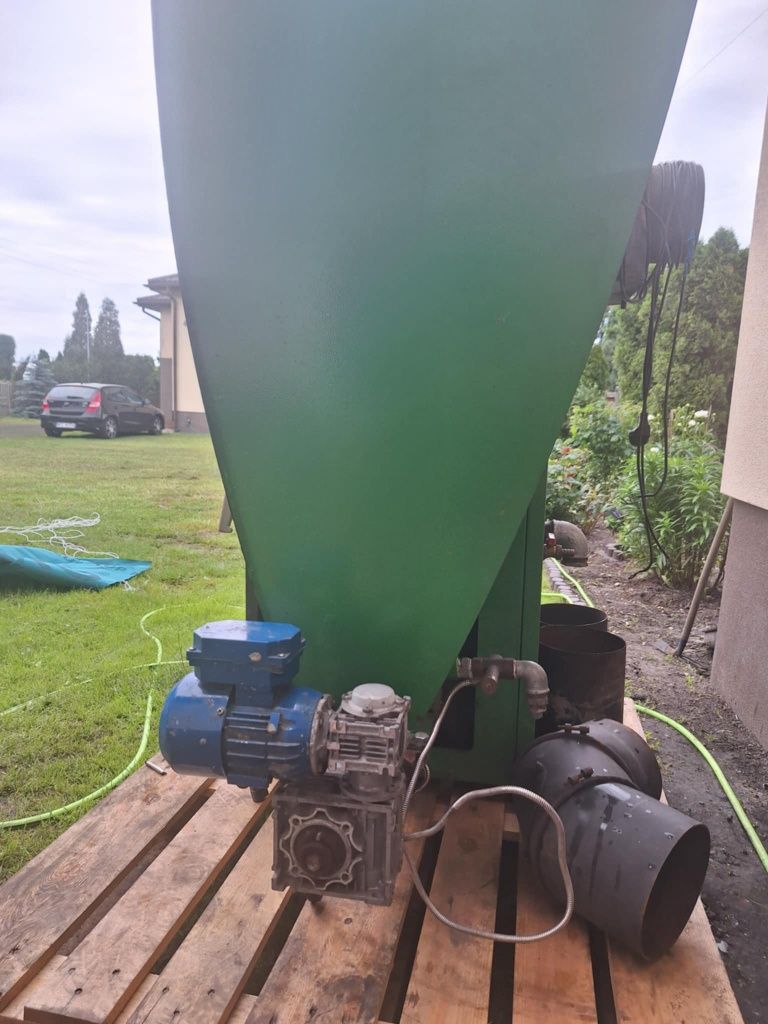 Kocioł CO na ekogroszek,drewno,pellet 20kw TERM-TECH