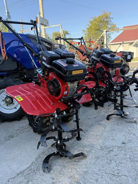 Мотоблок бензиновий 7 к.с. 168F  дизельний 6 к.с. 178F Zubr Зубр