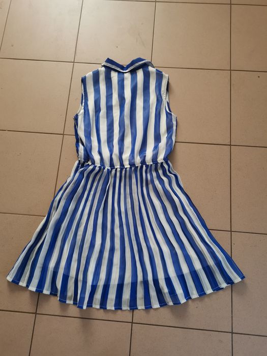 Letnia sukienka w marynarskie paski plisowana zwiewna 38 pas z gumką
