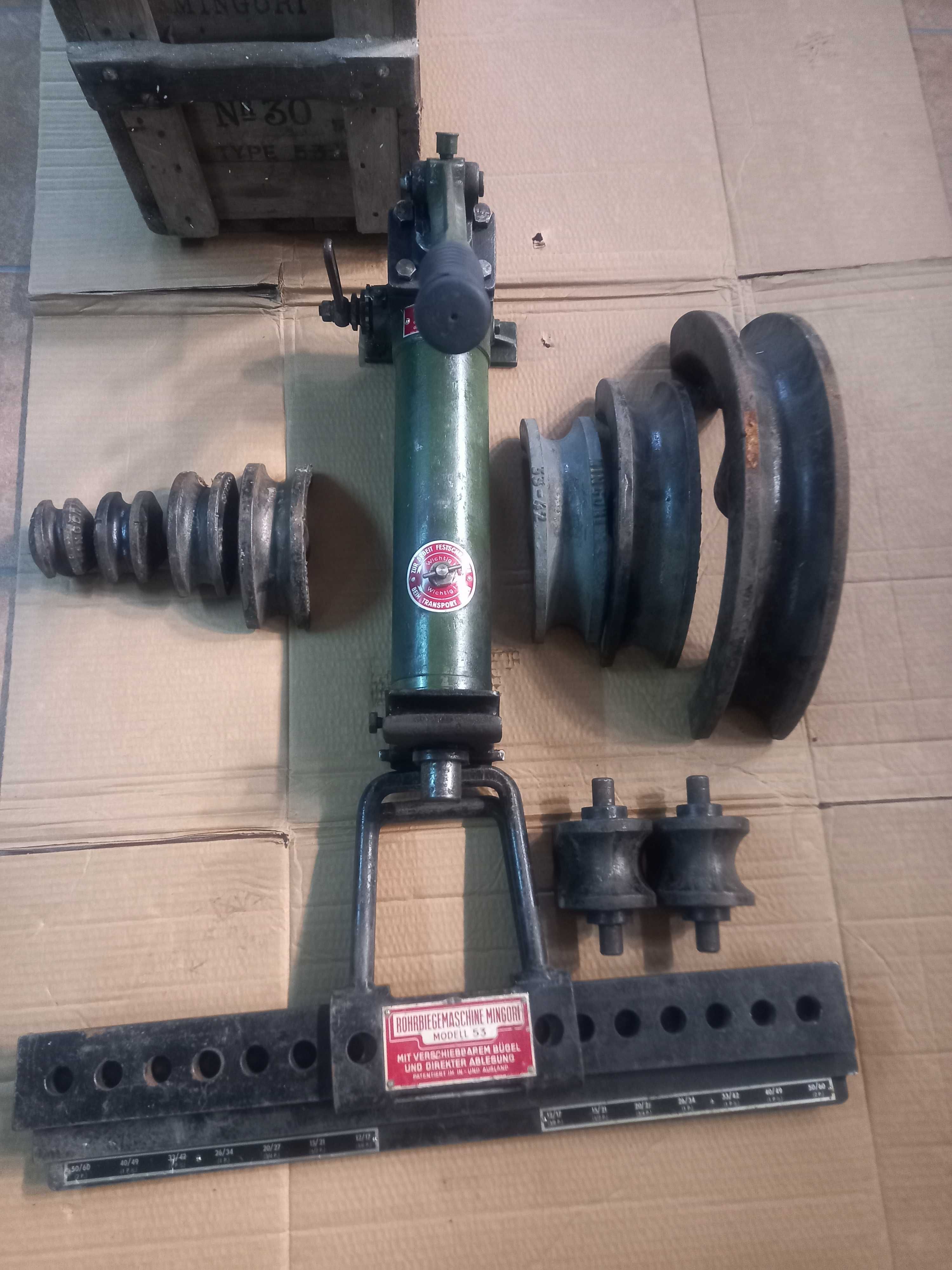 Maquina de vergar tubos