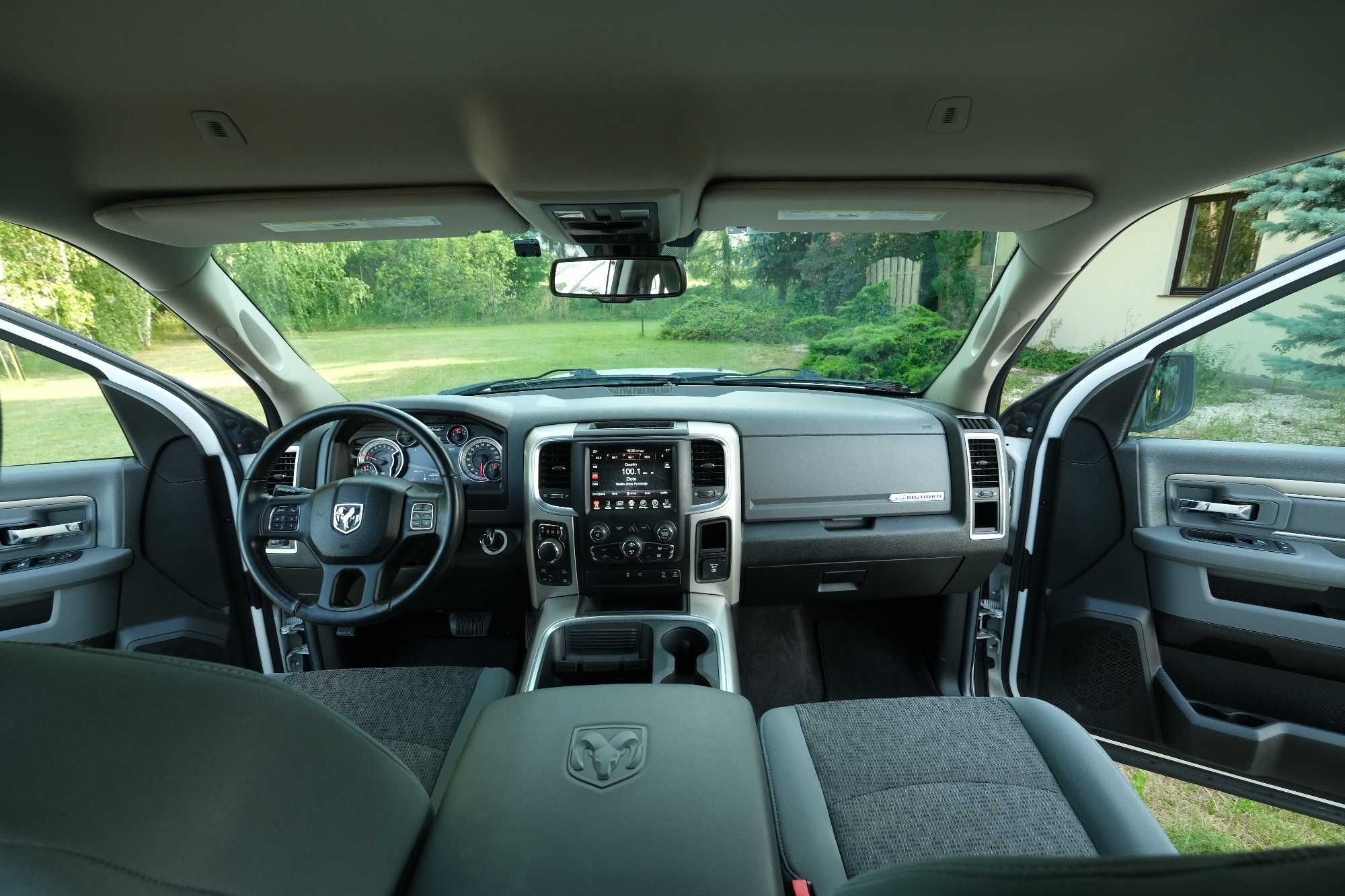 Dodge RAM 1500 5.7 Big Horn, niski przebieg - możliwa zamiana