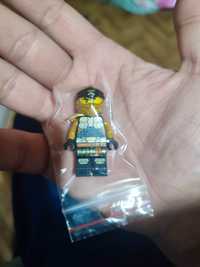 Figurka LEGO Ninjago njo758 Cole Golden Ninja złoty ninja Cole