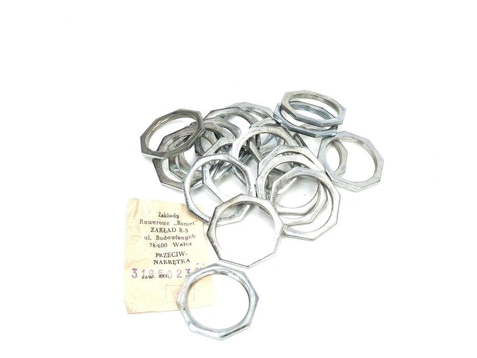 NOWA Nakrętka kontrująca suportu ZZR Romet Jaguar Huragan Sport Karat