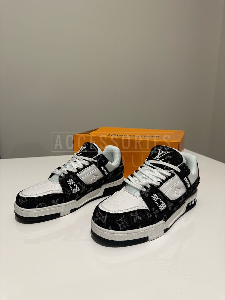 Sapatilha Louis Vuitton