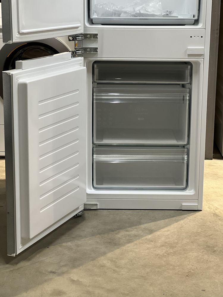 Вбудований холодильник KD 7724 E. LED. SuperCool Automatic