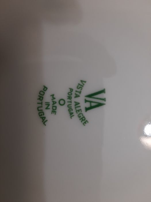 Serviço de jantar Vista Alegre, Cozinha Velha, com 62 peças