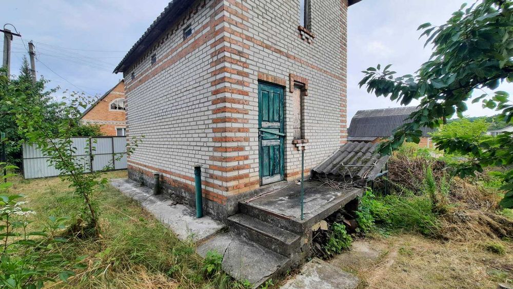 Продам ділянку 6 соток з будинком(коробка) масив "Поляна"