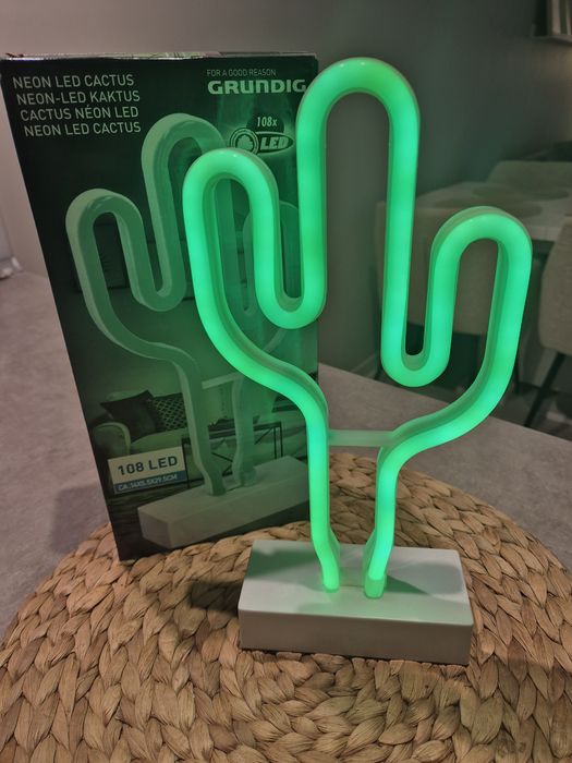 Lampka led kaktus