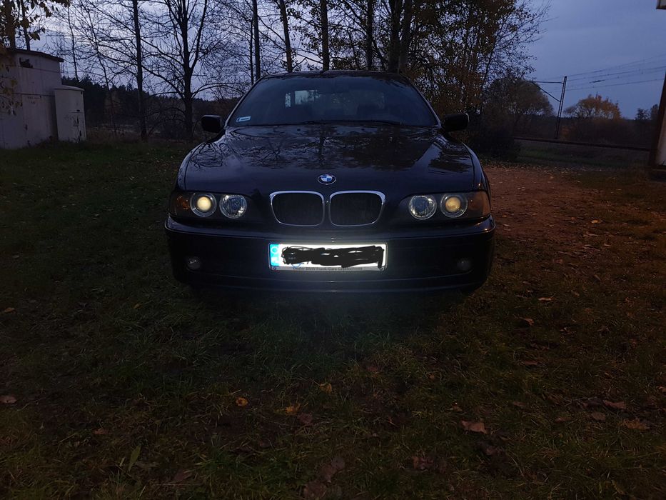 Na sprzedaż Bmw 5 e39 sedan