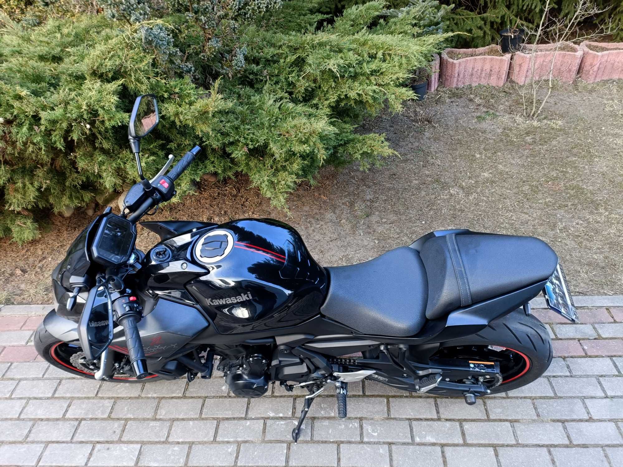 KAWASAKI Z650 Rok 2021 35 kW A2 IXIL