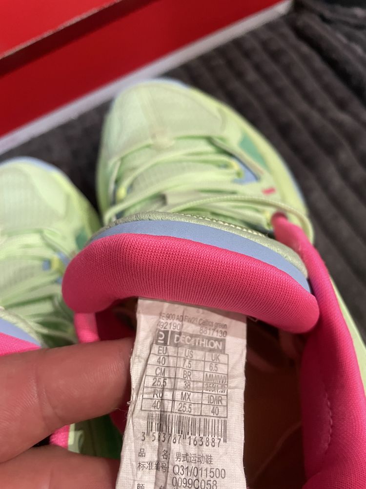 Баскетбольні кросівки DECATHLON TARMAK 40(25,5см) оригінал