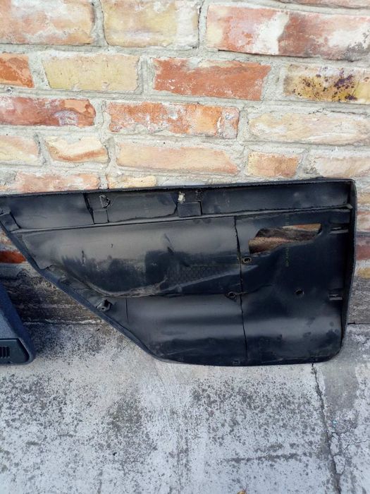 Карты дверей ваз 2110 передние и задние