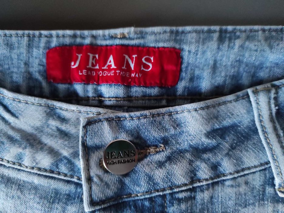 Spodnie jeansowe Capri z paskiem, rozmiar 31