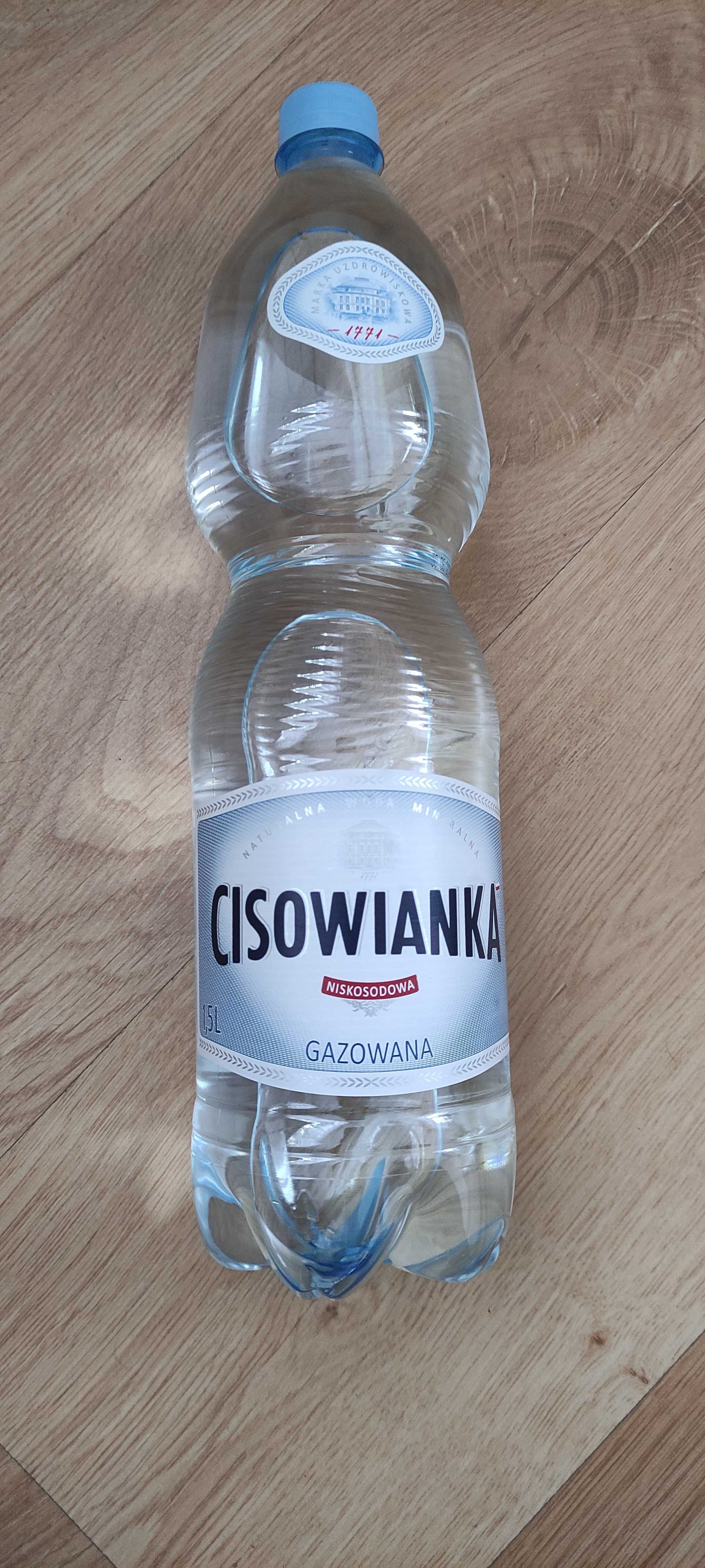 Woda Cisowianka Gazowana / Lekko gazowana 1zł.