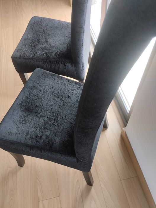 Mesa de Sala e 4 Cadeiras