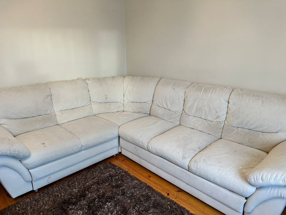 Sprzedam duży narożnik z funkcją spania