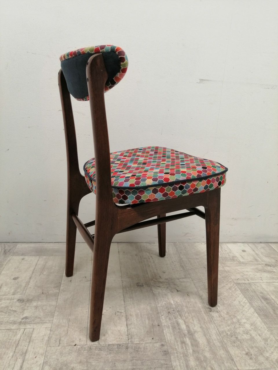 hałas krzesło krzesła do stołu prl vintage design