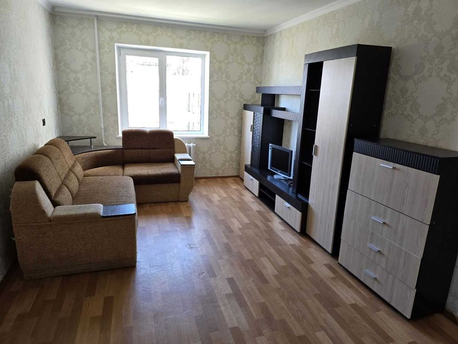 Здається 2-кімнатна квартира,вул.Милославська 47а