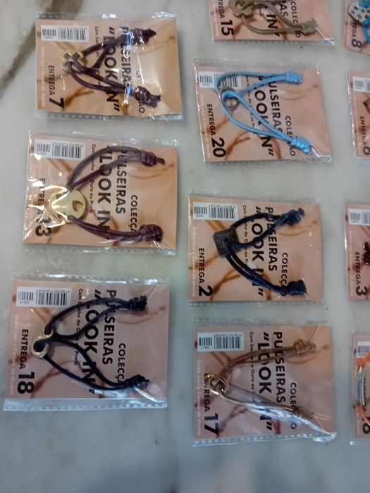 Conjunto de Pulseira Brindes Correio da Manhã