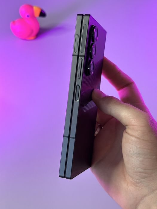 35 циклів Samsung galaxy Z fold 6 12 512 neverlock