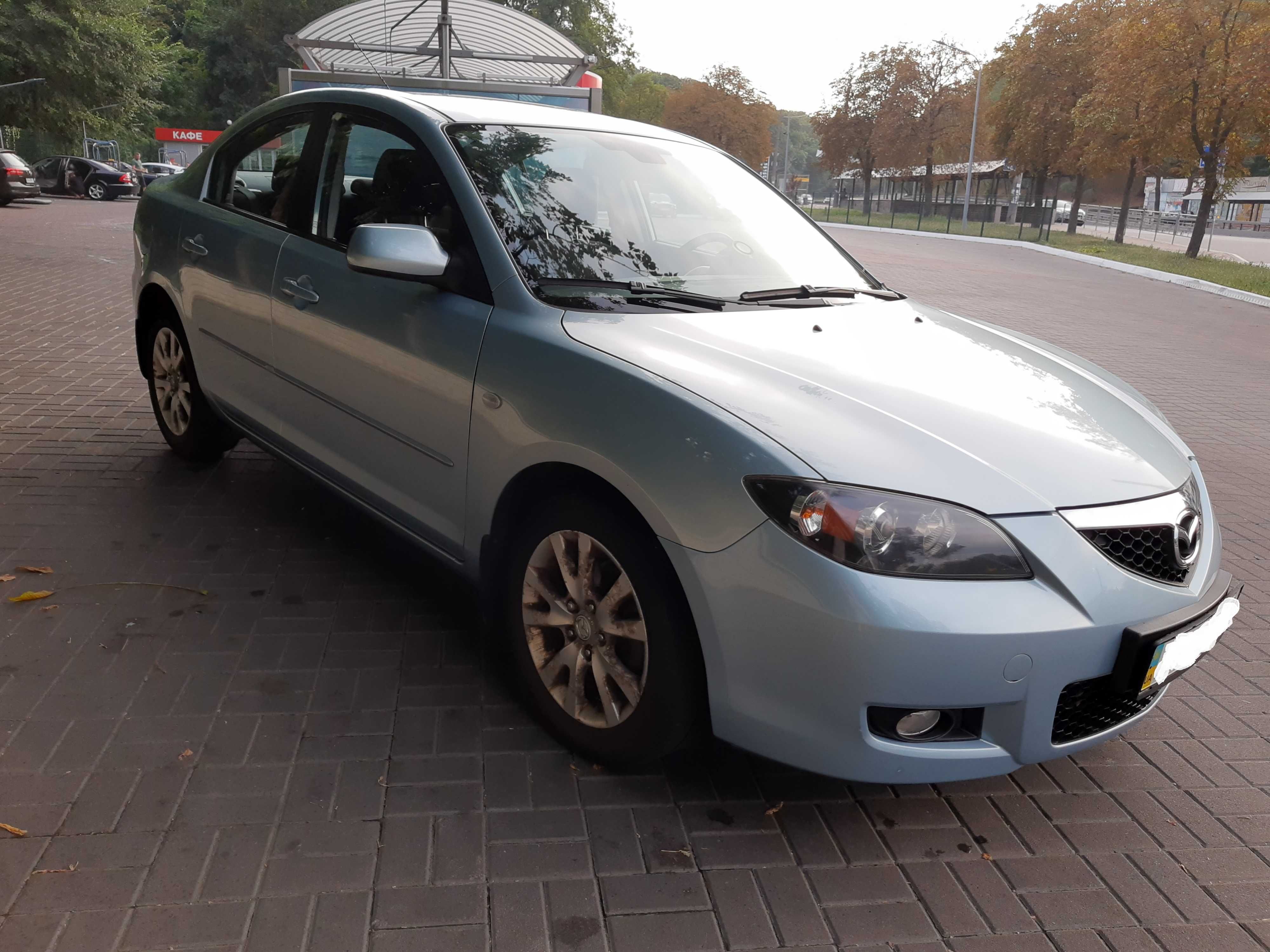 Автомобіль Мazda 3 2006 року випуску з пробігом 123830 км