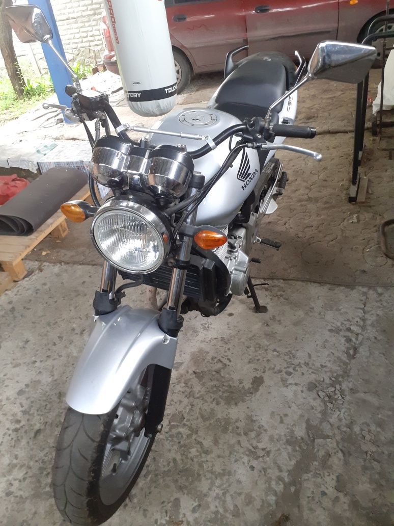 Продам Honda CBF 500.