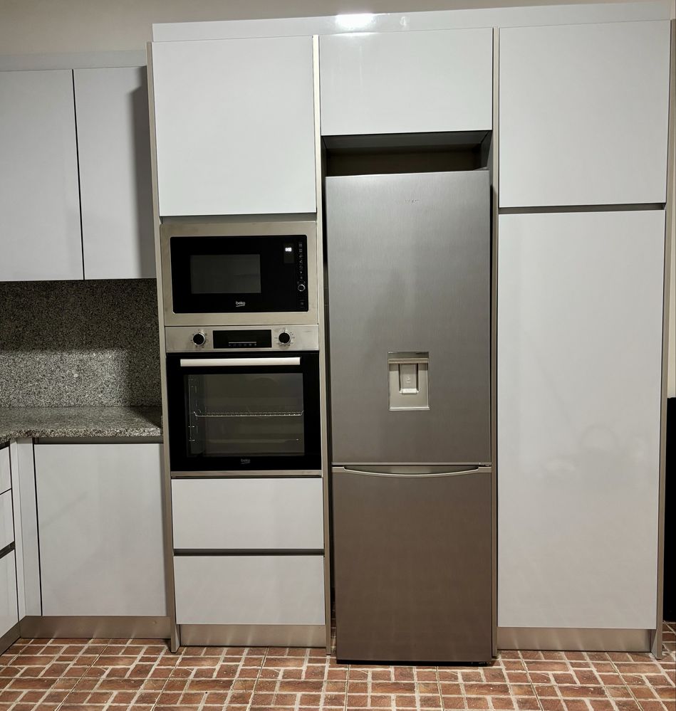 Vendo cozinha completa com eletrodomesticos