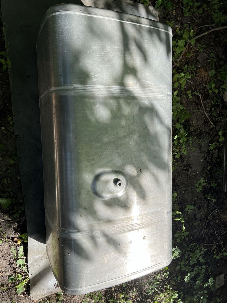 Zbiornik na paliwo 450l