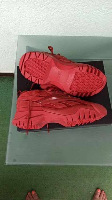 Buty czerwony  39 "Reebok" CLUB C CARDI V2