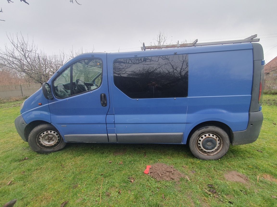 Sprzedam Opel VIVARO 1.9